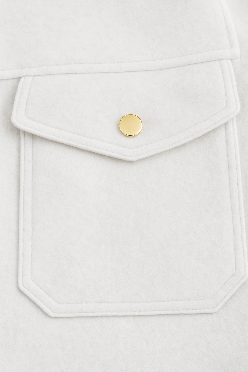Jacket : Women's White Soft Fleece Zip-Up Jacket - Cozy & Lightweight in van Vanda Liamo