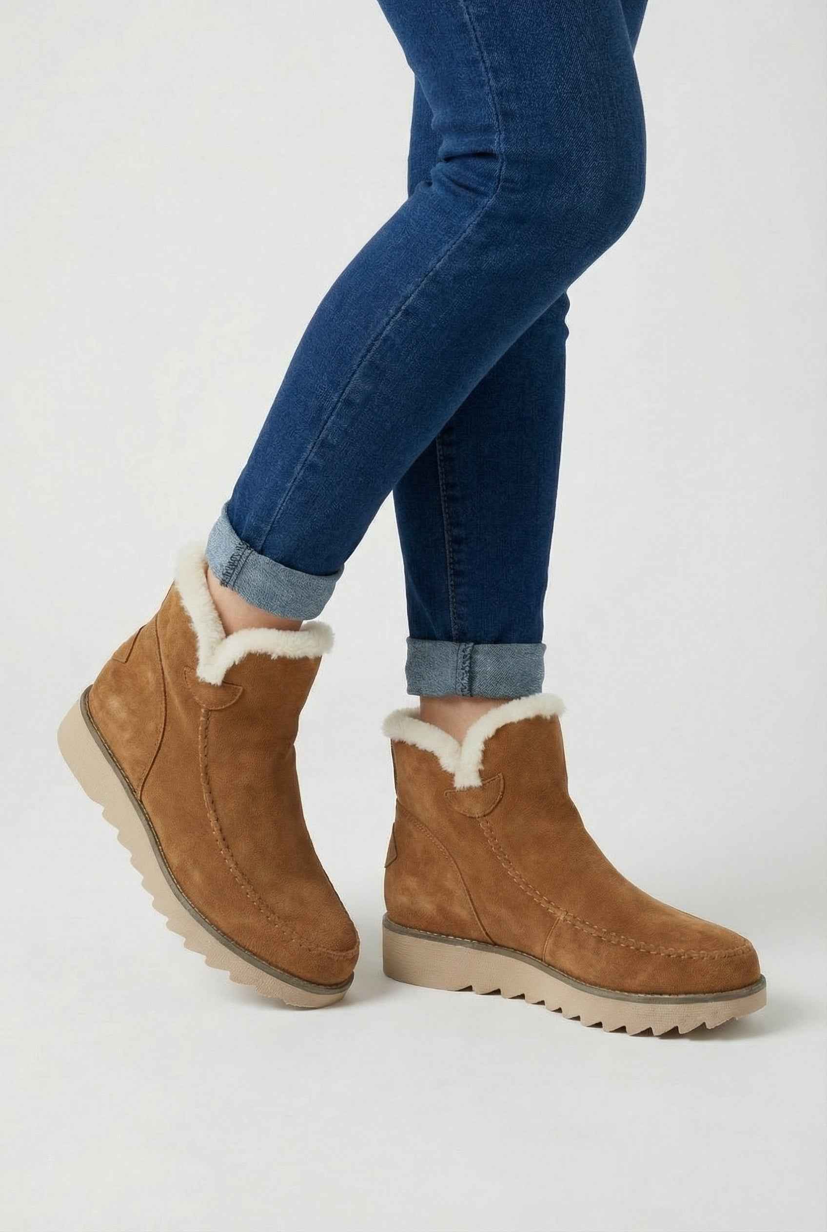 Women's Boots : Deep Brown Ankle Boots - Lined in van Vanda Liamo