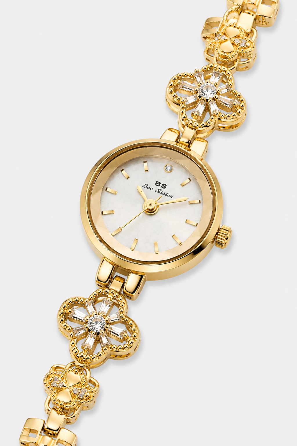 Elegant Clover-Link Watch – Radiant Dial with Jeweled Floral Bracelet