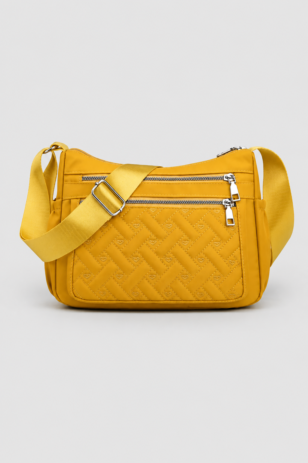 Crossbody Bag : Elegant Multi-Functional Crossbody Bag – Structured Silhouette with Weather-Resistant Finish in van Vandaliamo