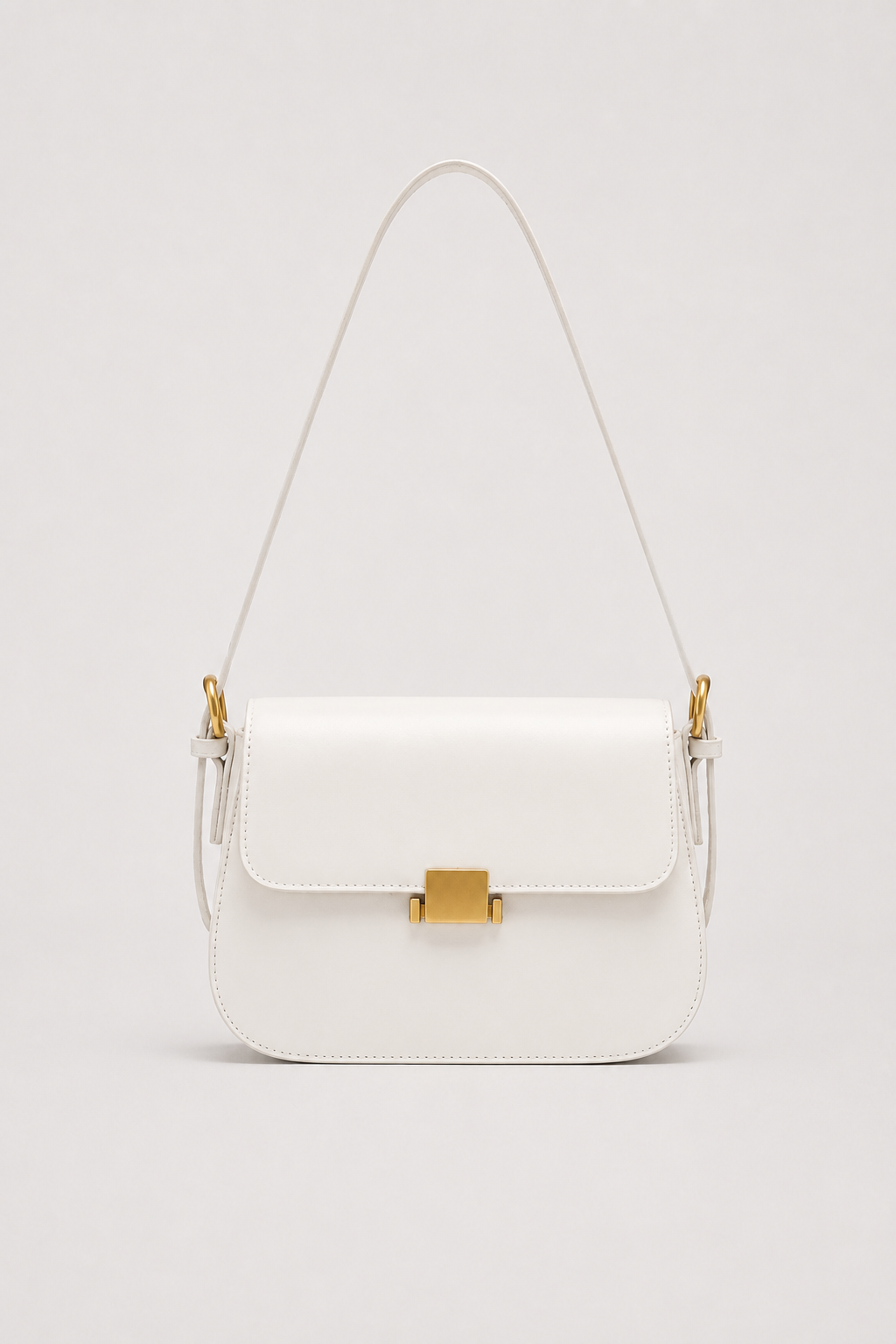 Schoudertas : Elegant Shoulder Bag with Gold Closure - Luxury Design for Every Day in White van Vandaliamo