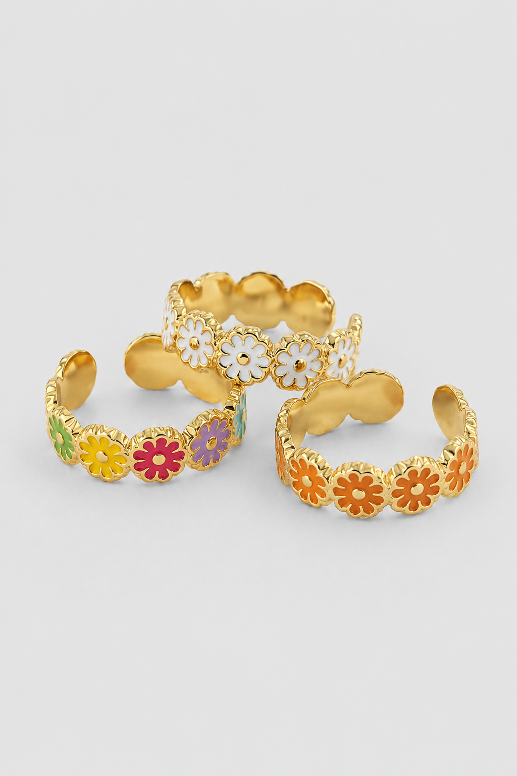 Enamel Daisy Sculpted Open Ring – Vibrant Floral Band & Playful Chic