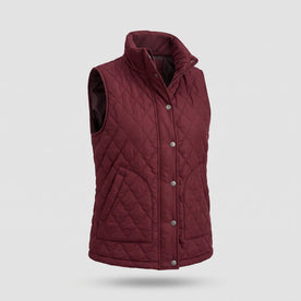 Vest : Women's Quilted Sleeveless Vest in Burgundy van Vandaliamo
