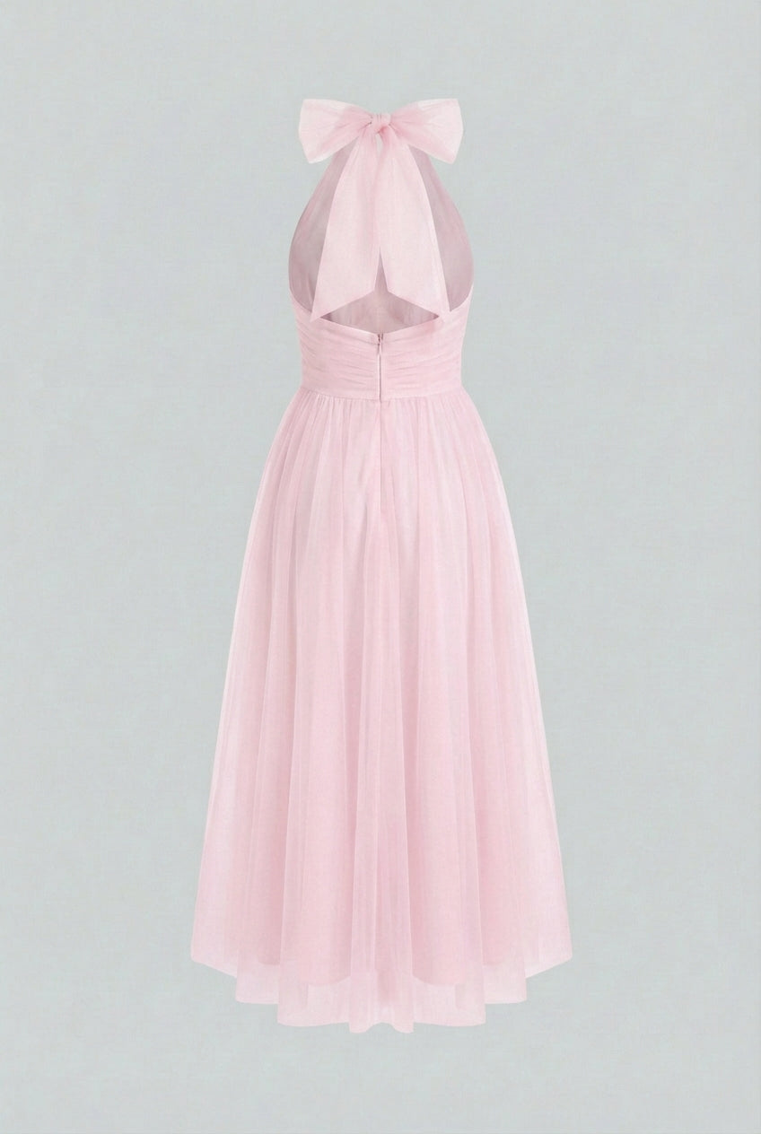 Dresses : Blush Pink Halter Midi Dress in van Vanda Liamo