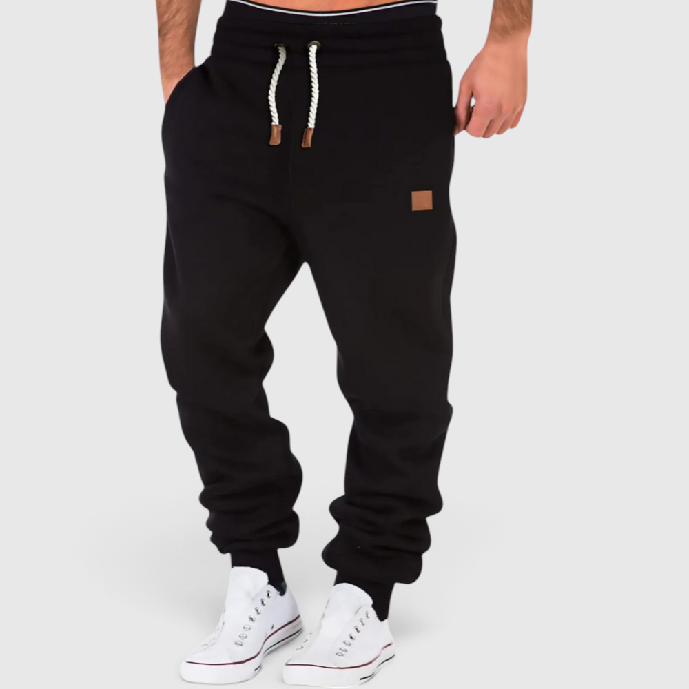 Fashion : Men's Casual Navy Joggers - Everyday Sweatpants in Black van Vanda Liamo