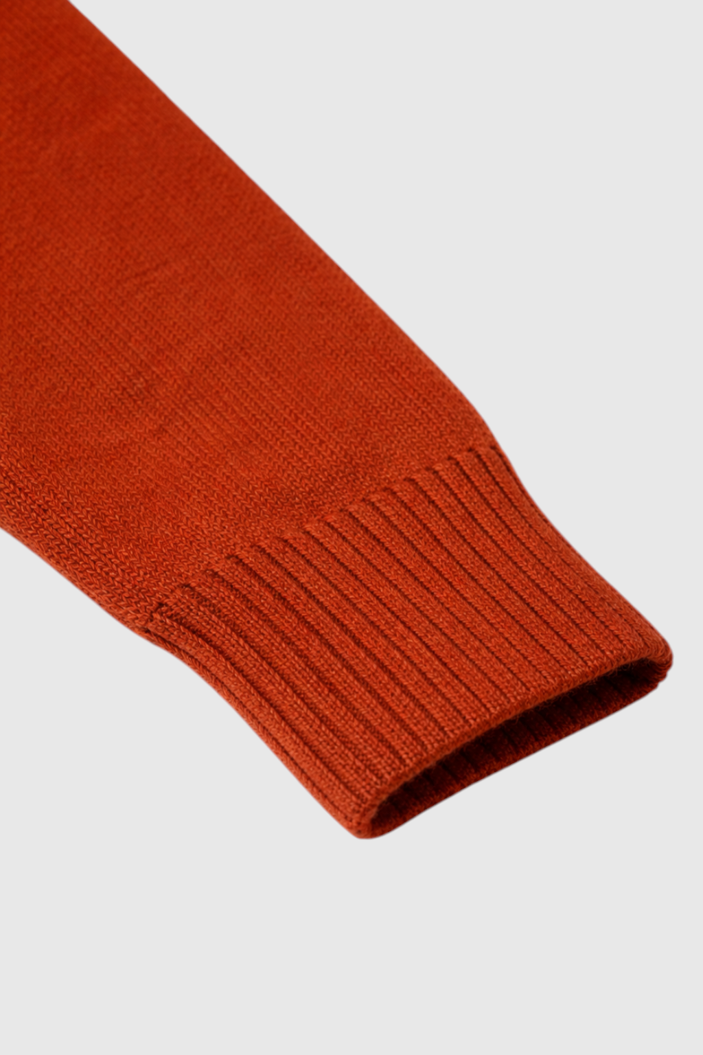 Cardigan : Women's Slim-Fit Brown V-Neck Knit Cardigan Sweater in van Vanda Liamo