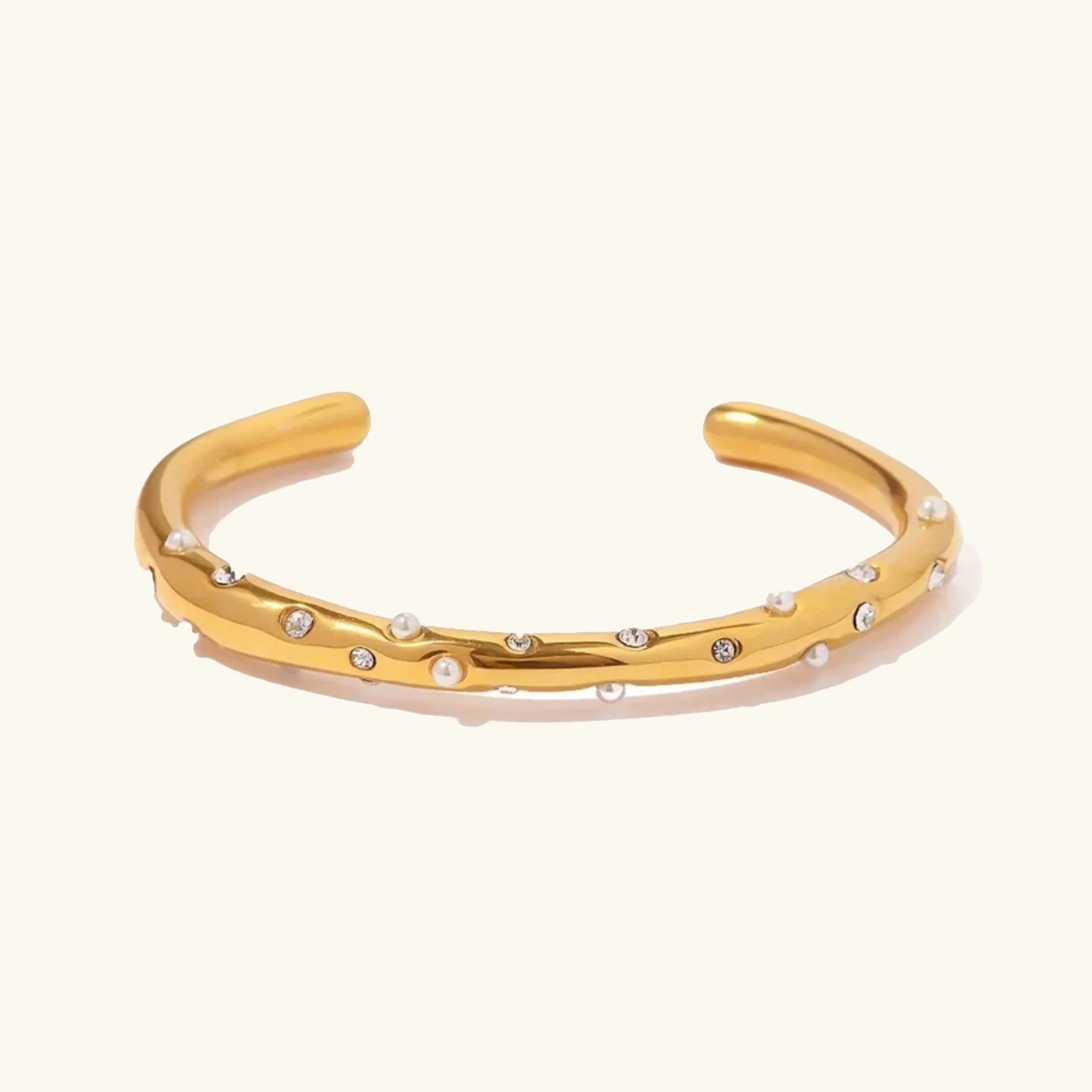 Bracelets : Barbara Gold Bangle in Yellow Gold van Vandaliamo