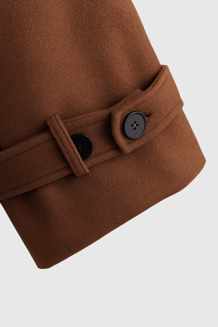 Coat : Long Brown Women's Coat with Belt in van Vanda Liamo