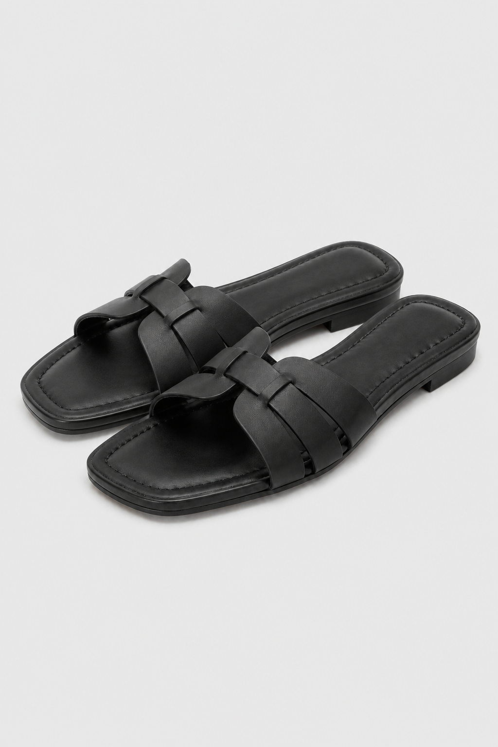 sandals : Minimalist Interlaced Strap Flat Sandals – Effortless Polish & Summer Style in van Vandaliamo