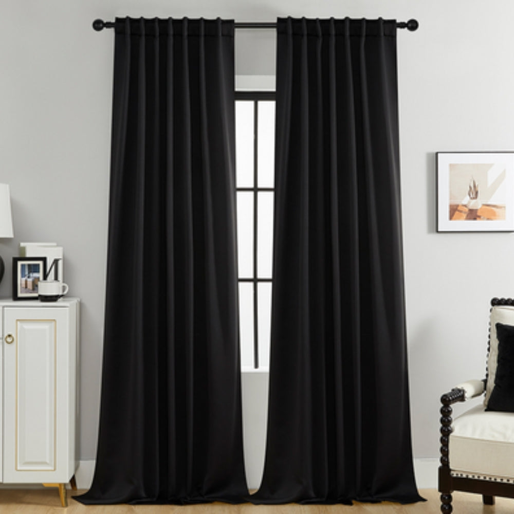 Curtain : Thermal Blackout Curtains with Luxury Finish in Black van Vandaliamo