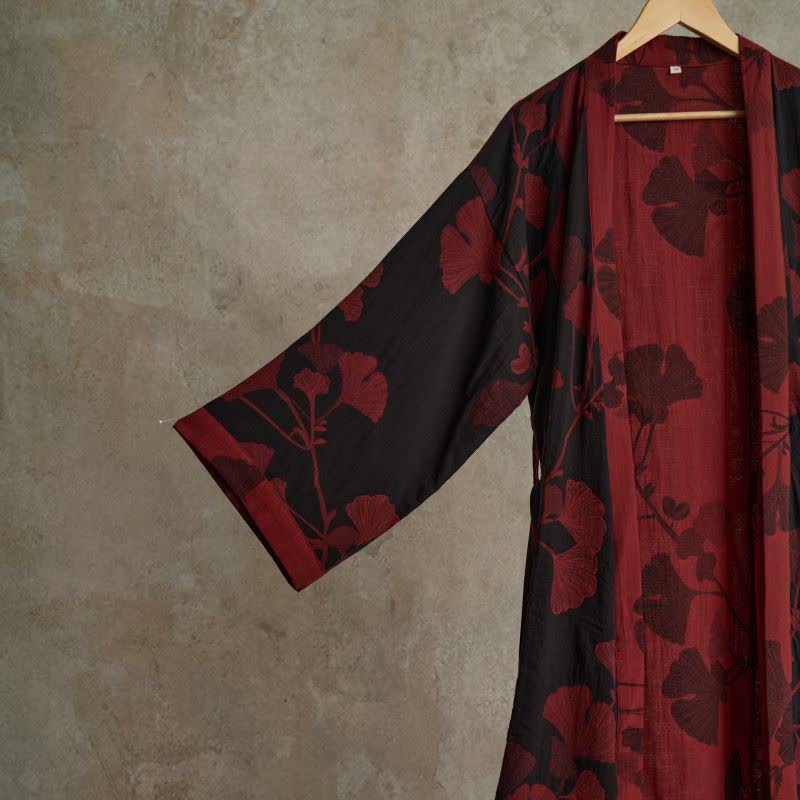 Cotton Kimono Bathrobe with Reversible Leaf Pattern