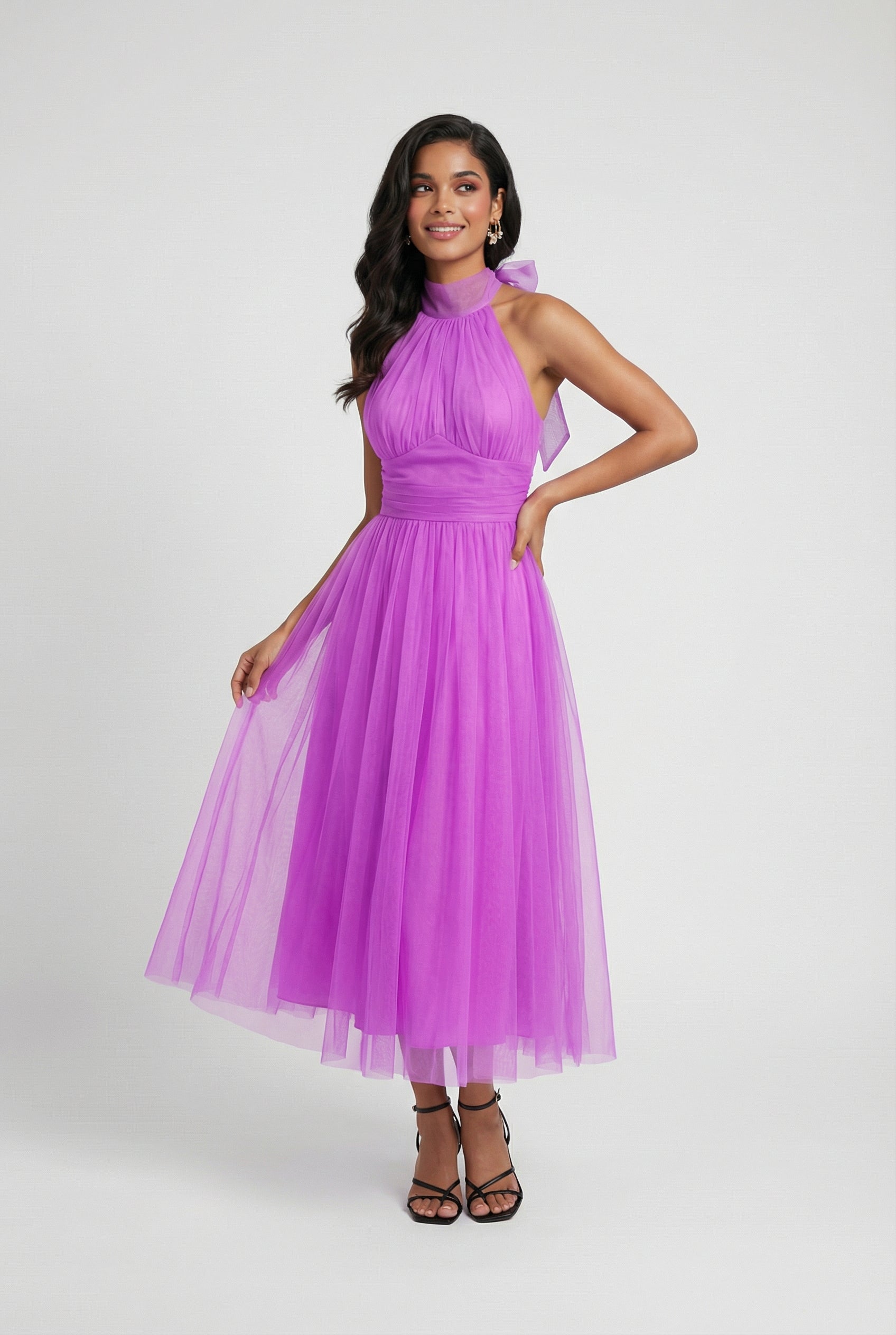 Dresses : Purple Halter Midi Dress in van Vanda Liamo