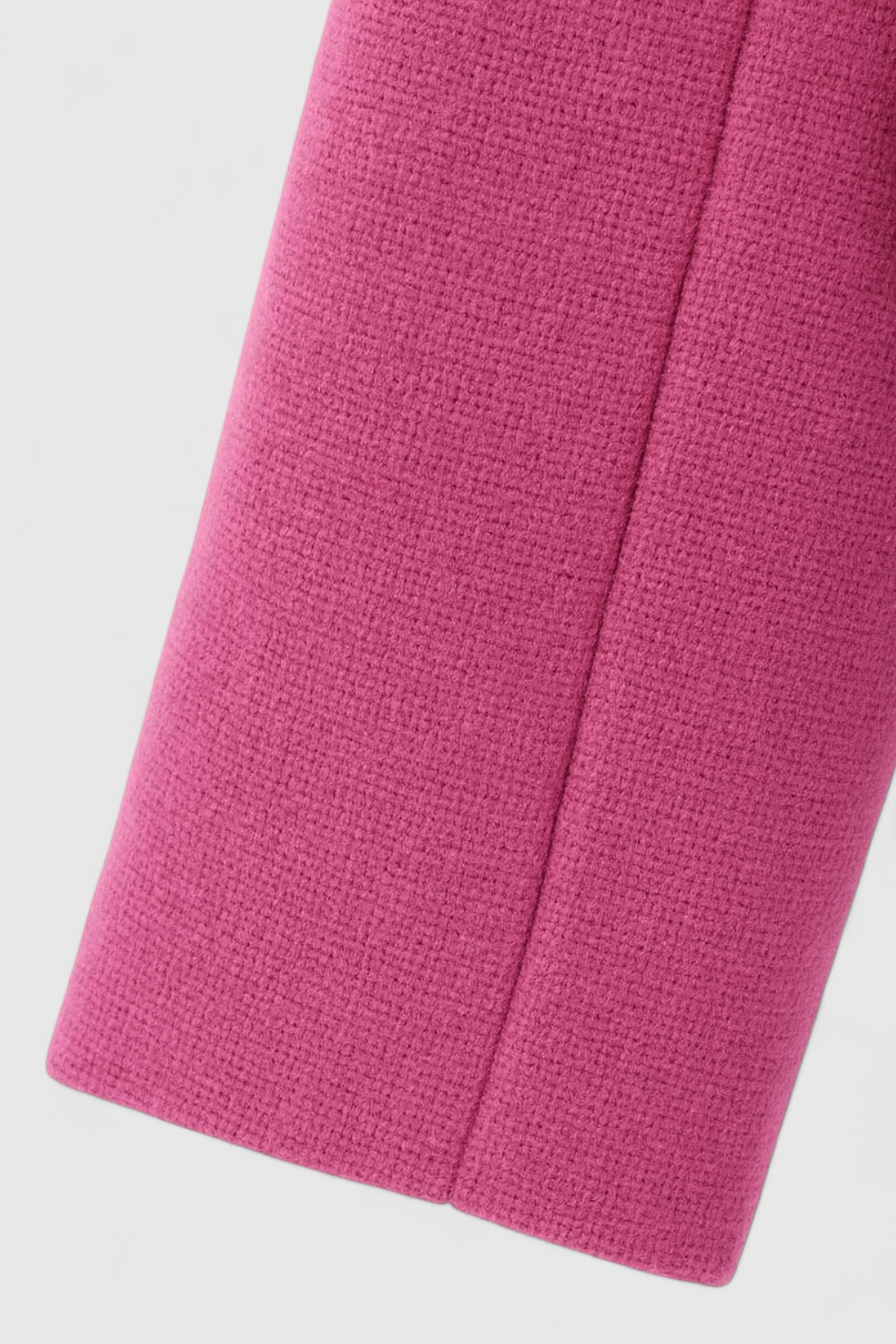 Jacket : Women's Pink & Red Puffer Winter Short Jacket - Warm & Stylish in van Vanda Liamo