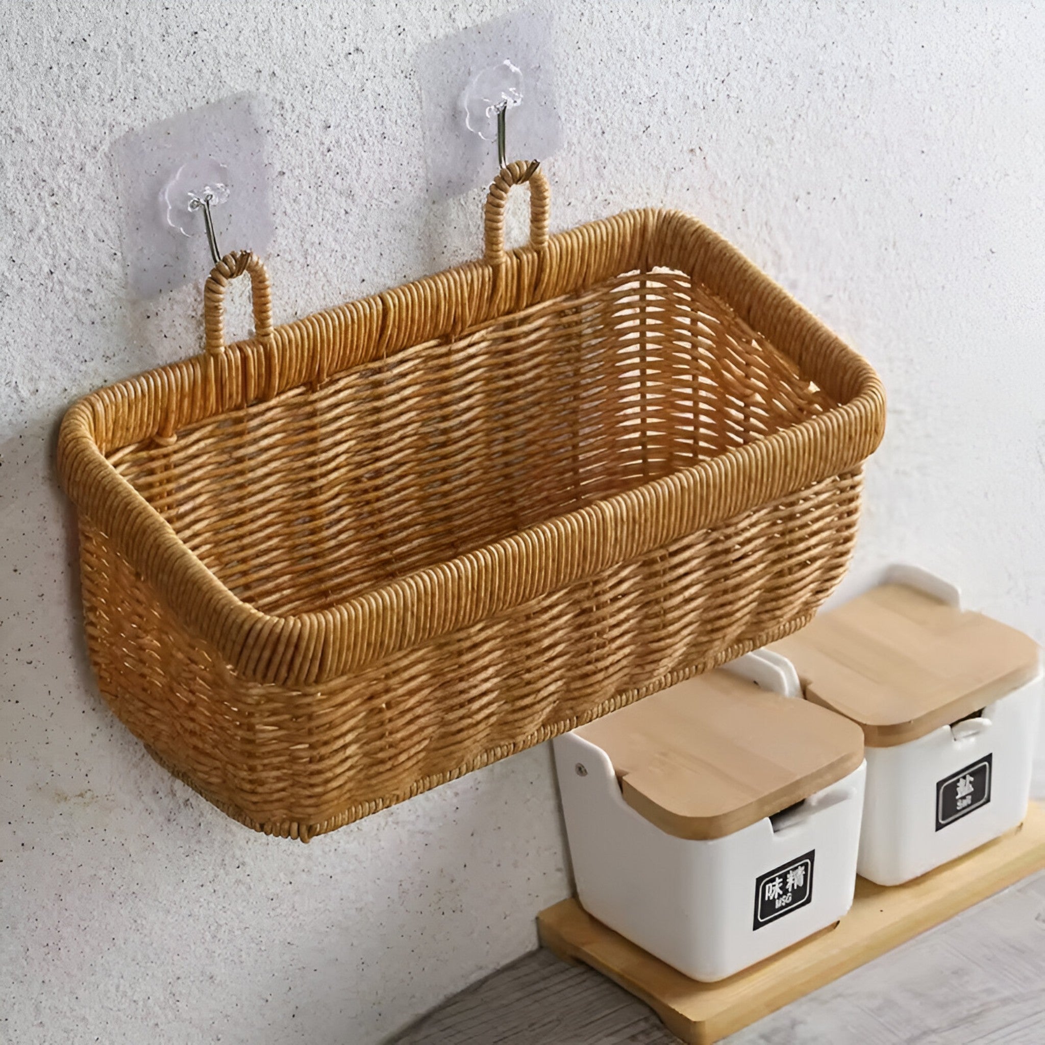 house & garden : Hand-woven wall-mounted storage basket in S van Vandaliamo