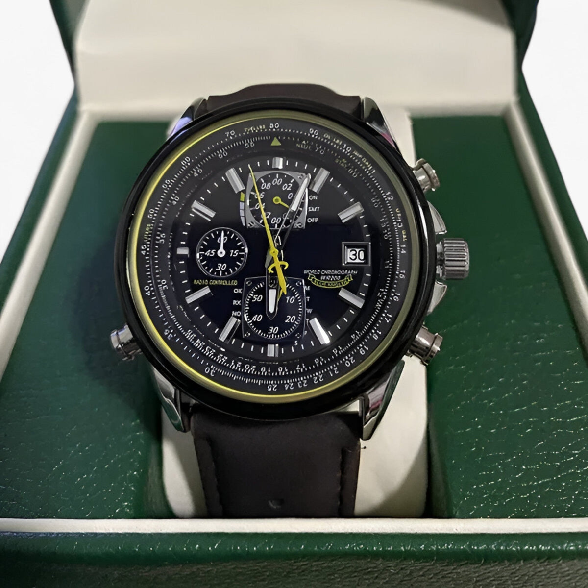 Watch : Men's Chronograph Watch MultiSteel 42mm – Steel Silver, Blue Dial in van Vanda Liamo