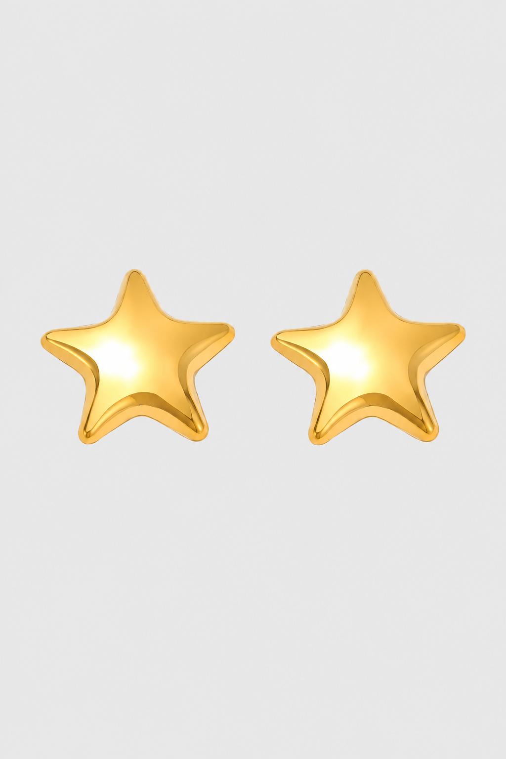 Earrings : Sculpted Celestial Star Statement Stud Earrings - Fine Jewelry & Statement Chic in Gold van Vandaliamo