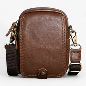 Bags : Lightweight Retro Ox Leather Commuter Bag in Dark brown van Roselva