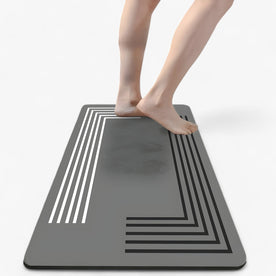 house & garden : Anti-slip Bath Mat - Soft, Absorbent and Easy to Clean in S3 van Vandaliamo
