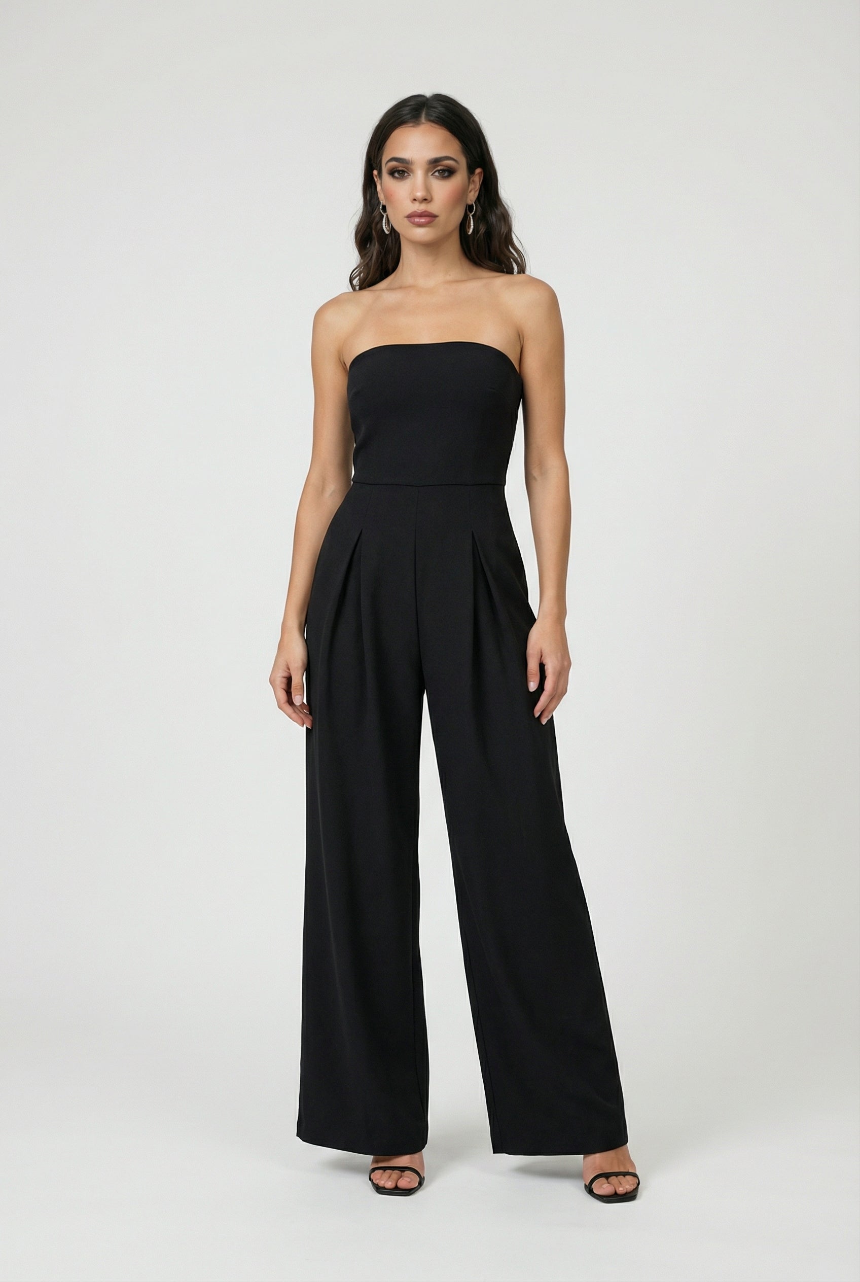 Women's Jumpsuits & Rompers : Strapless Jumpsuit with Wide-Leg - Timeless Elegance in Black in van Vanda Liamo