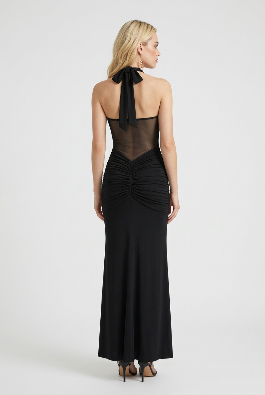 Maxi Dresses : Women's Black Halter Neck Maxi Dress - Elegant Formal Evening Gown for Parties & Events in van Vanda Liamo