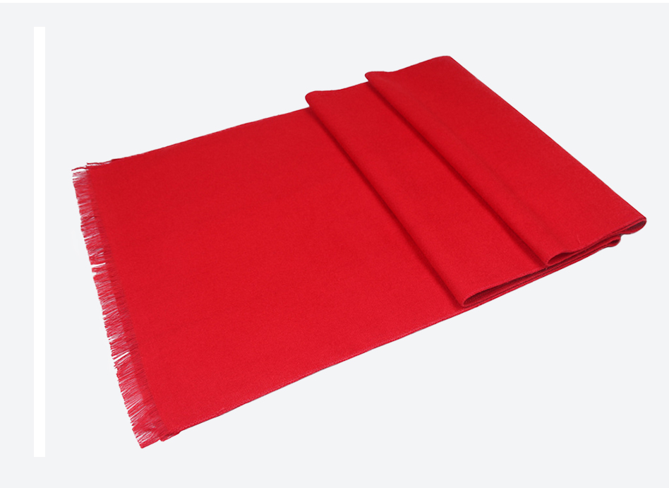 Accessories : Cashmere Scarf - Trendy Winter Style, CashmereChic in van Vanda Liamo