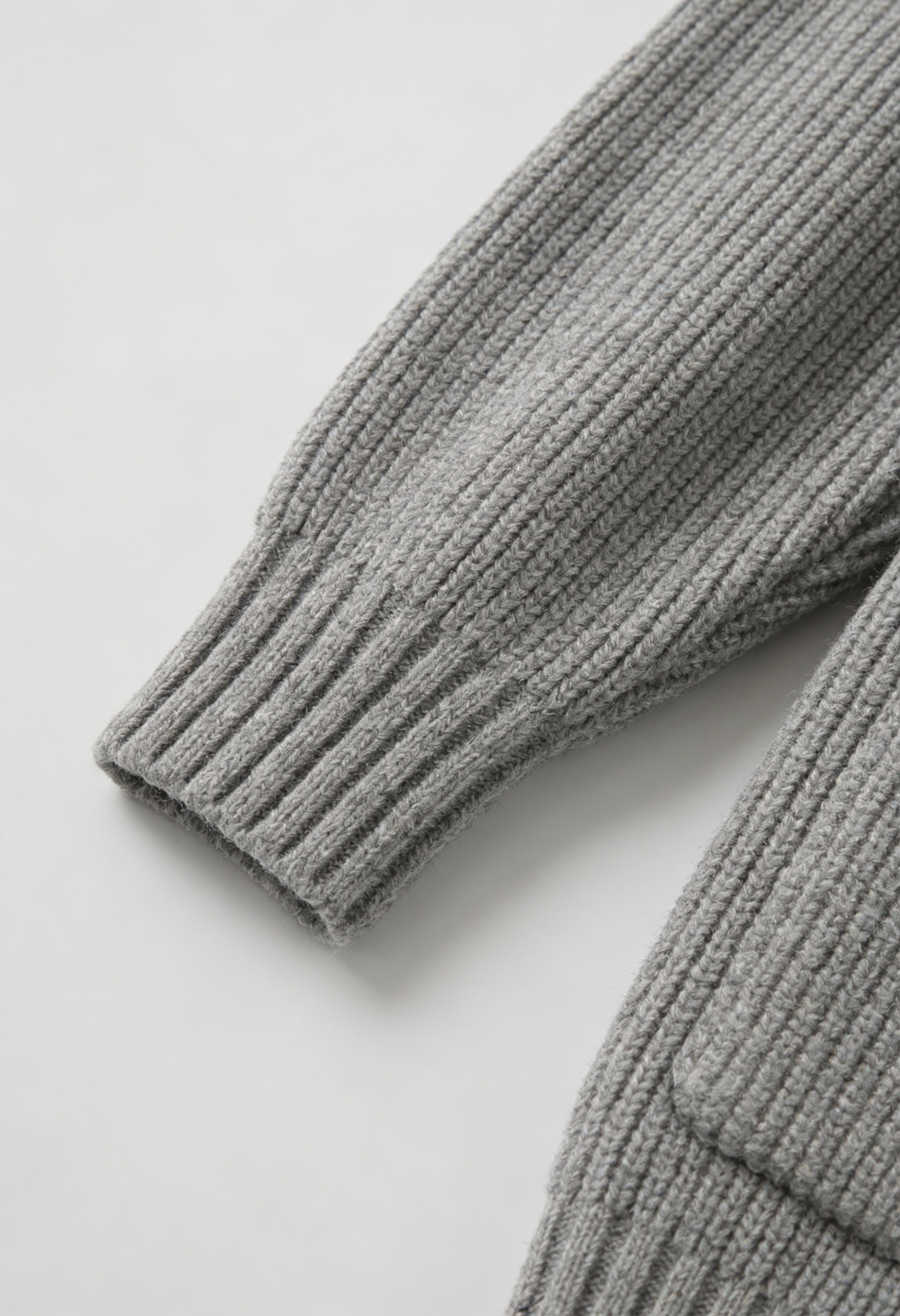 Cardigan : Women's Oversized Soft Knit Cardigan - Open Front for Everyday Comfort in van Vanda Liamo
