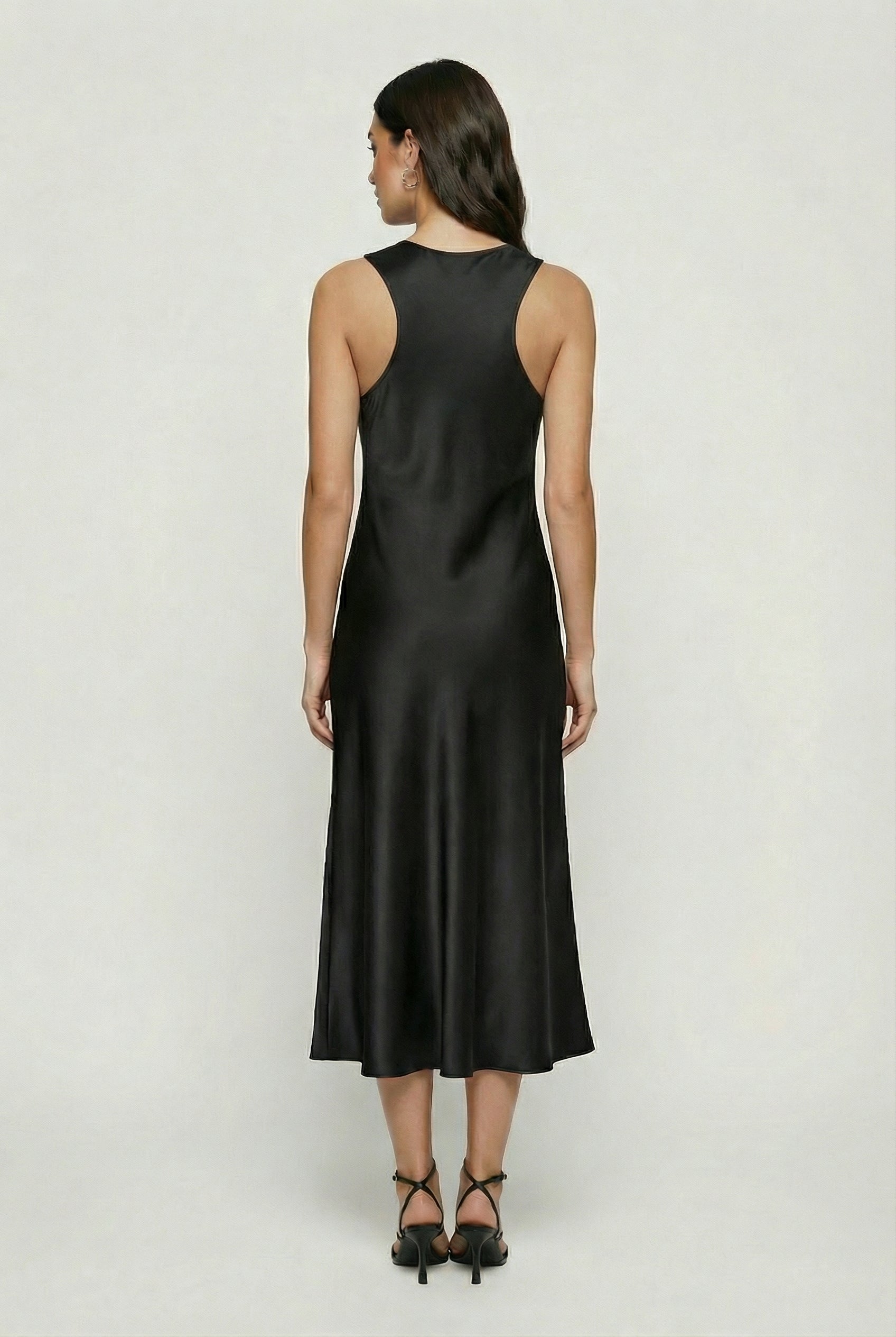 Dresses : Women's Black Summer Dress - Black Satin Summer Dress in van Vanda Liamo