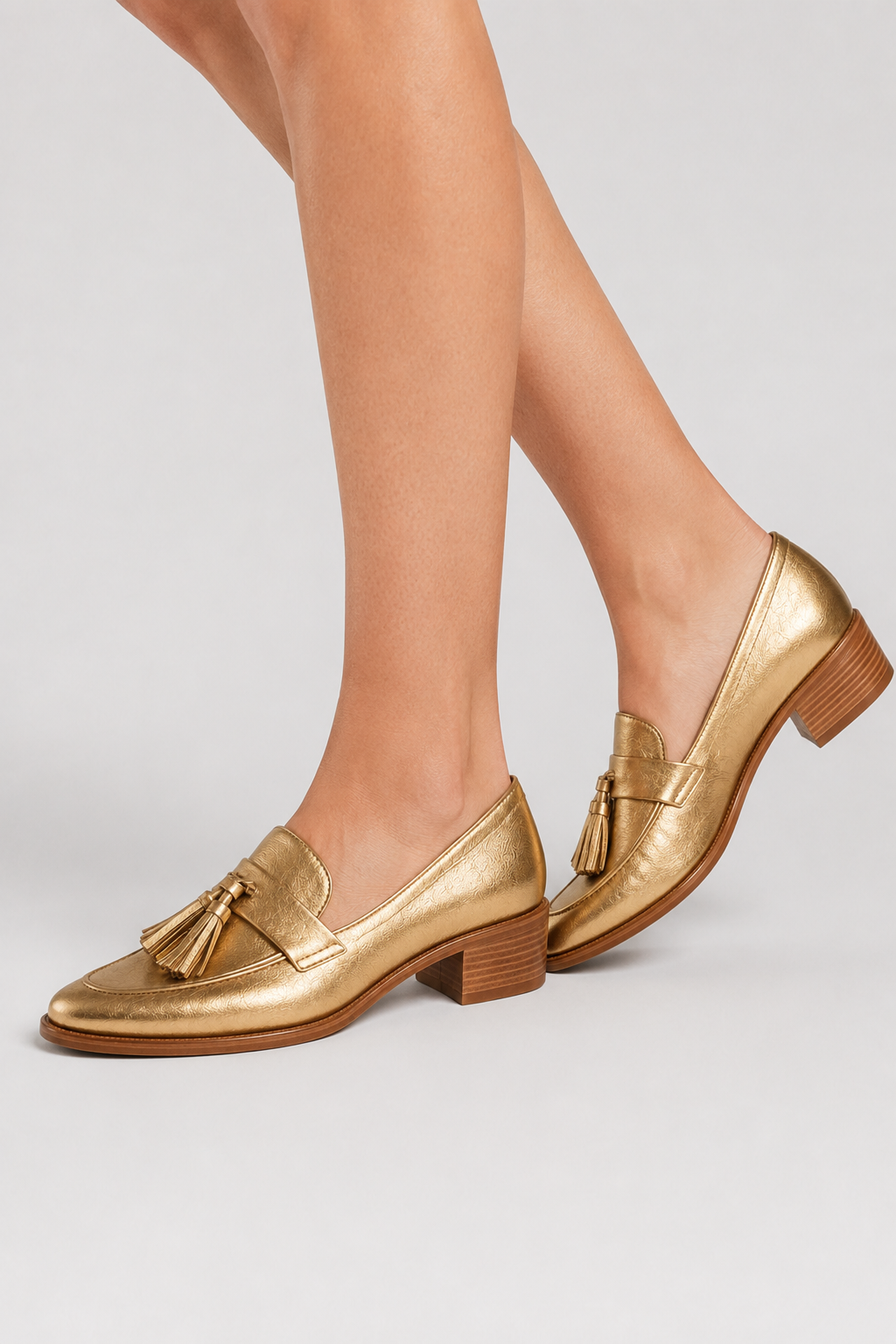Mocassini da donna con nappine e tacco largo – scarpe slip-on eleganti con tacco basso