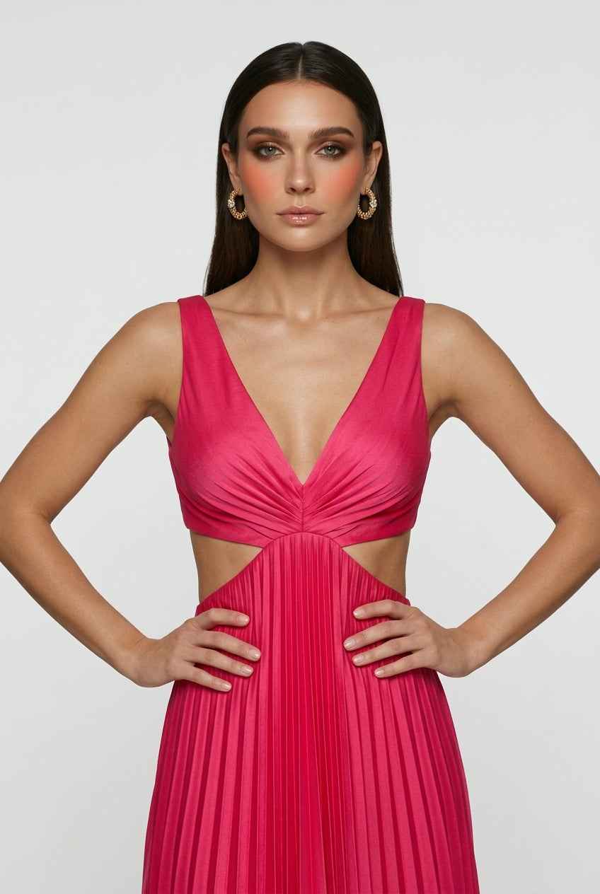 Maxi Dresses : Women’s Blush Pink Pleated Dress – Feminine Flow for Special Moments in van Vanda Liamo