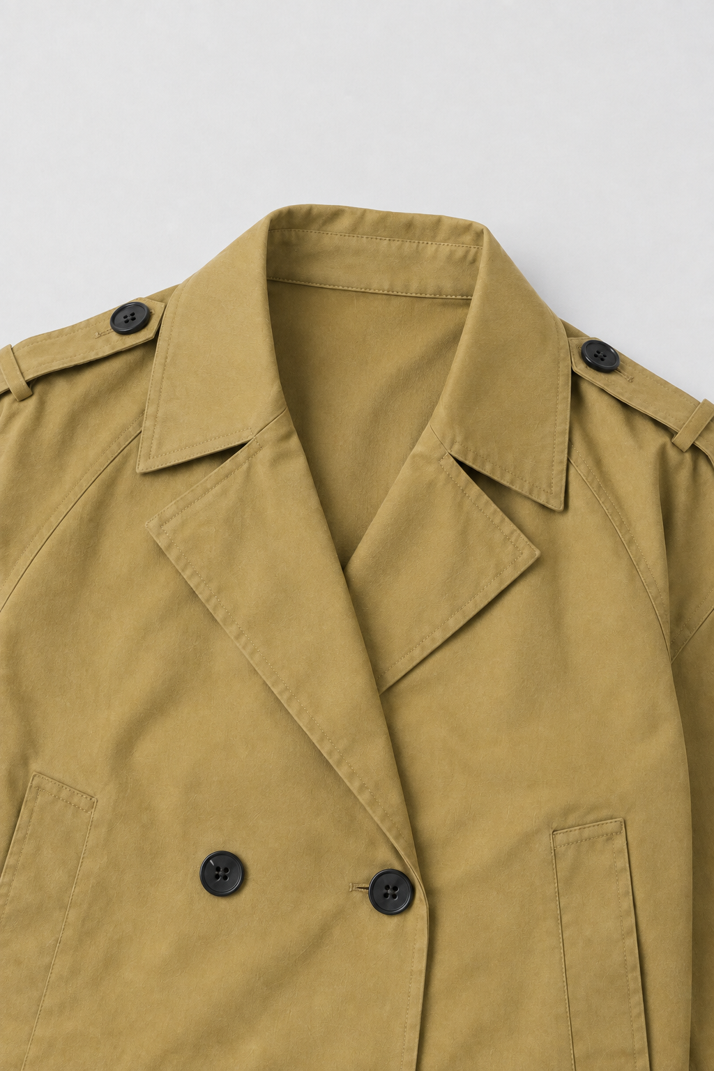 Jacket : Women's Khaki Cropped Windbreaker Jacket - Lightweight & Stylish in van Vanda Liamo
