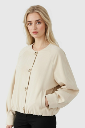 Jacket : Women's Beige Crew Neck Jacket in van Vanda Liamo