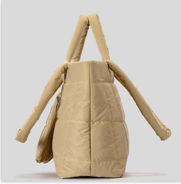 Puffer Tote Bag : Padded Puffer Tote Bag – Quilted Glossy Everyday Carryall in van Vanda Liamo