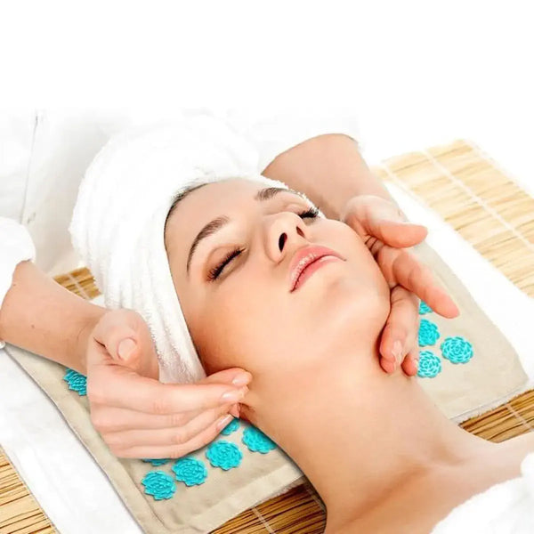 Wellness : Acupressure Mat & Pillow Set - 5500 Pressure Points in van Vandaliamo