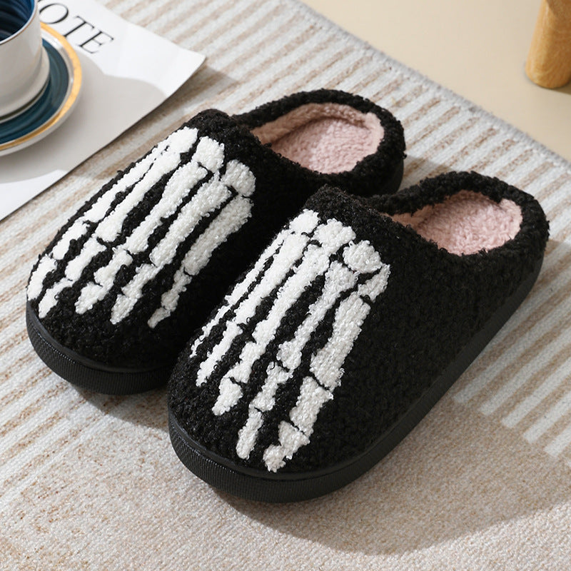 Gifts – Seasonal – Halloween : Skull Design Halloween Plush Slippers in van Vandaliamo