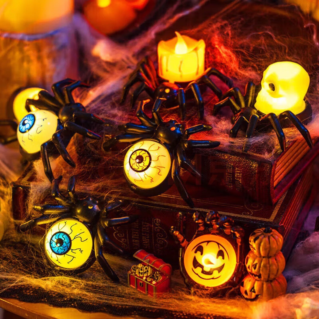 Gifts – Seasonal – Halloween : Spider-Shaped Decorative Halloween Candle Holder in van Vandaliamo
