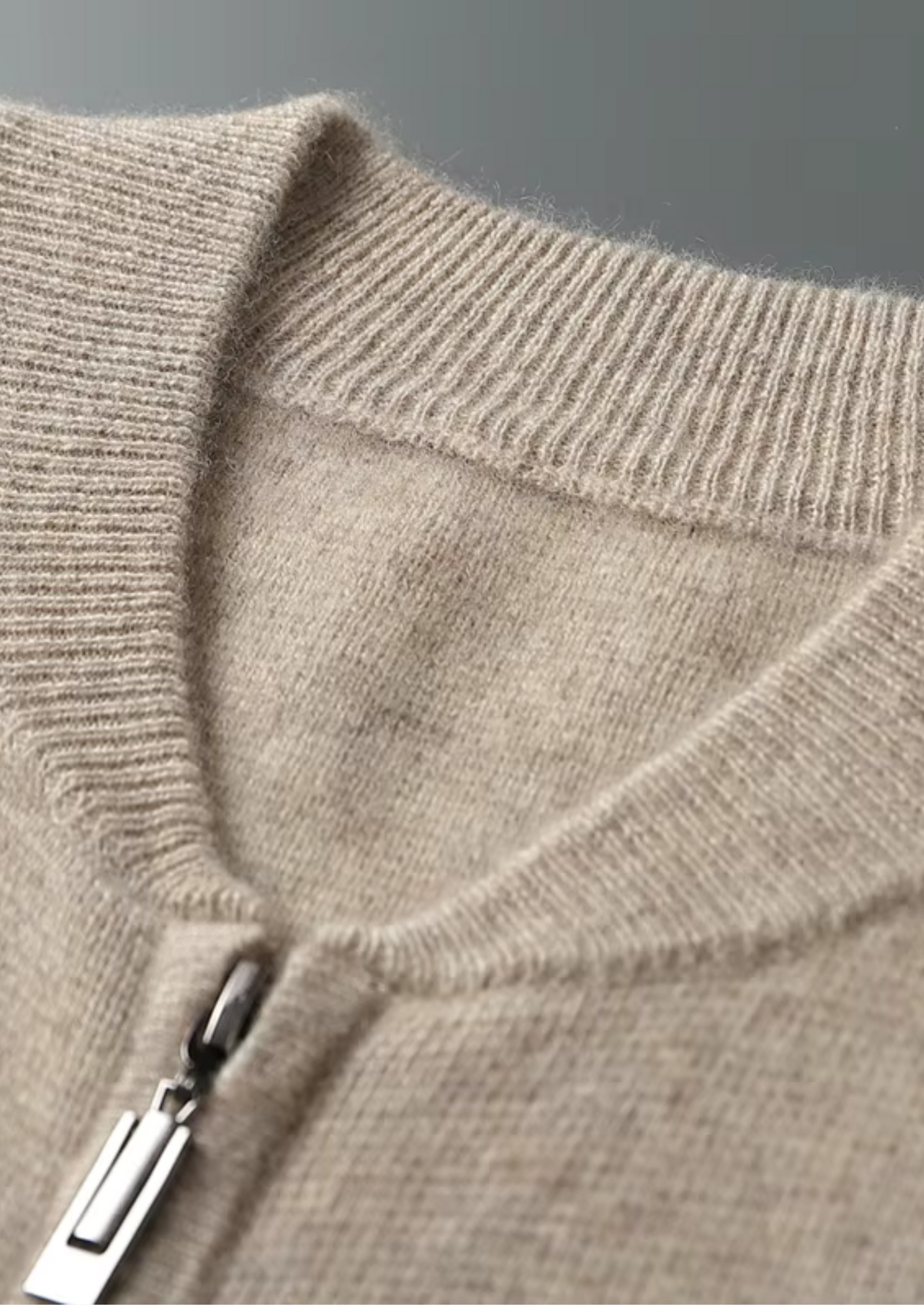 Menswear/Knitwear : Men's Knitted Set - Zip Vest with Round Neck in van Vanda Liamo
