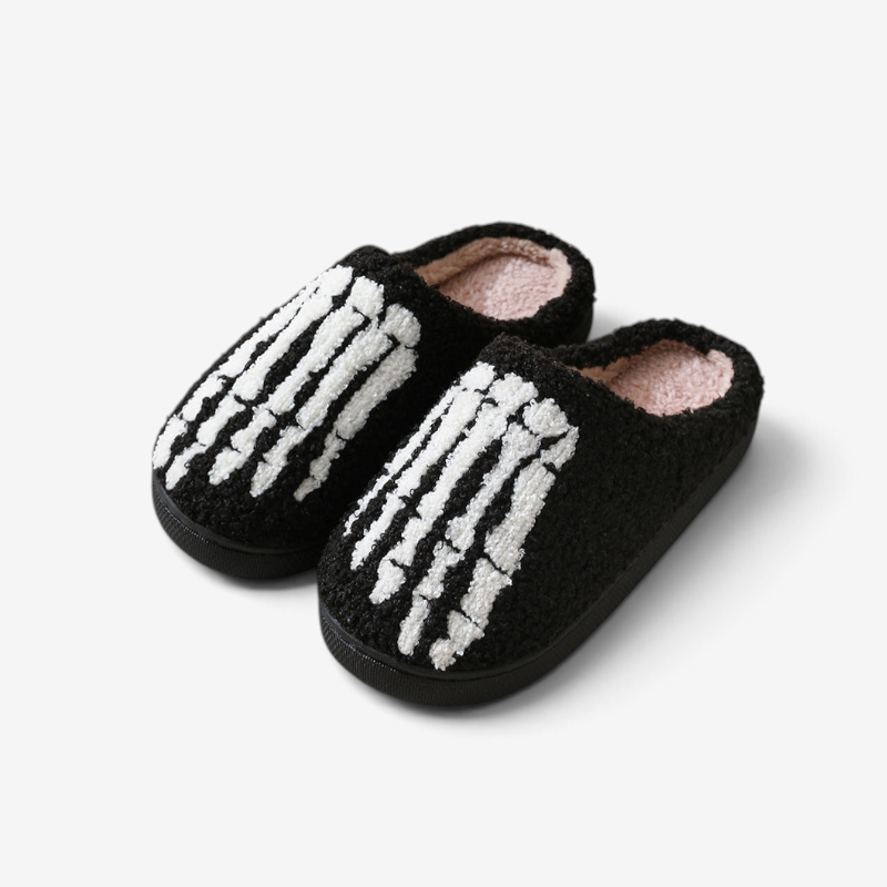 Gifts – Seasonal – Halloween : Skull Design Halloween Plush Slippers in Skull van Vandaliamo
