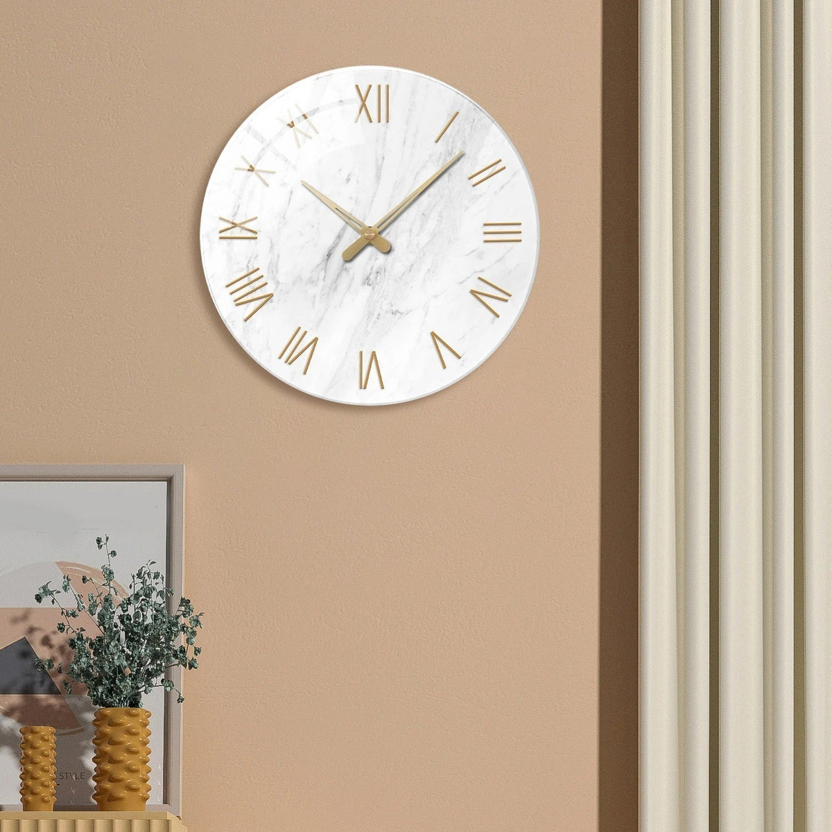 Marble-Effect Wall Clock – Gold Roman Numerals & Classic Elegance