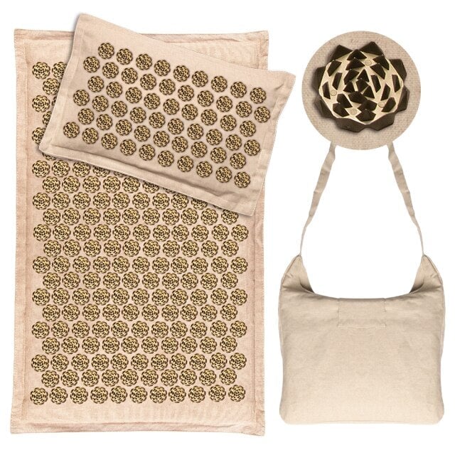 Wellness : Acupressure Mat & Pillow Set - 5500 Pressure Points in Brown van Vandaliamo