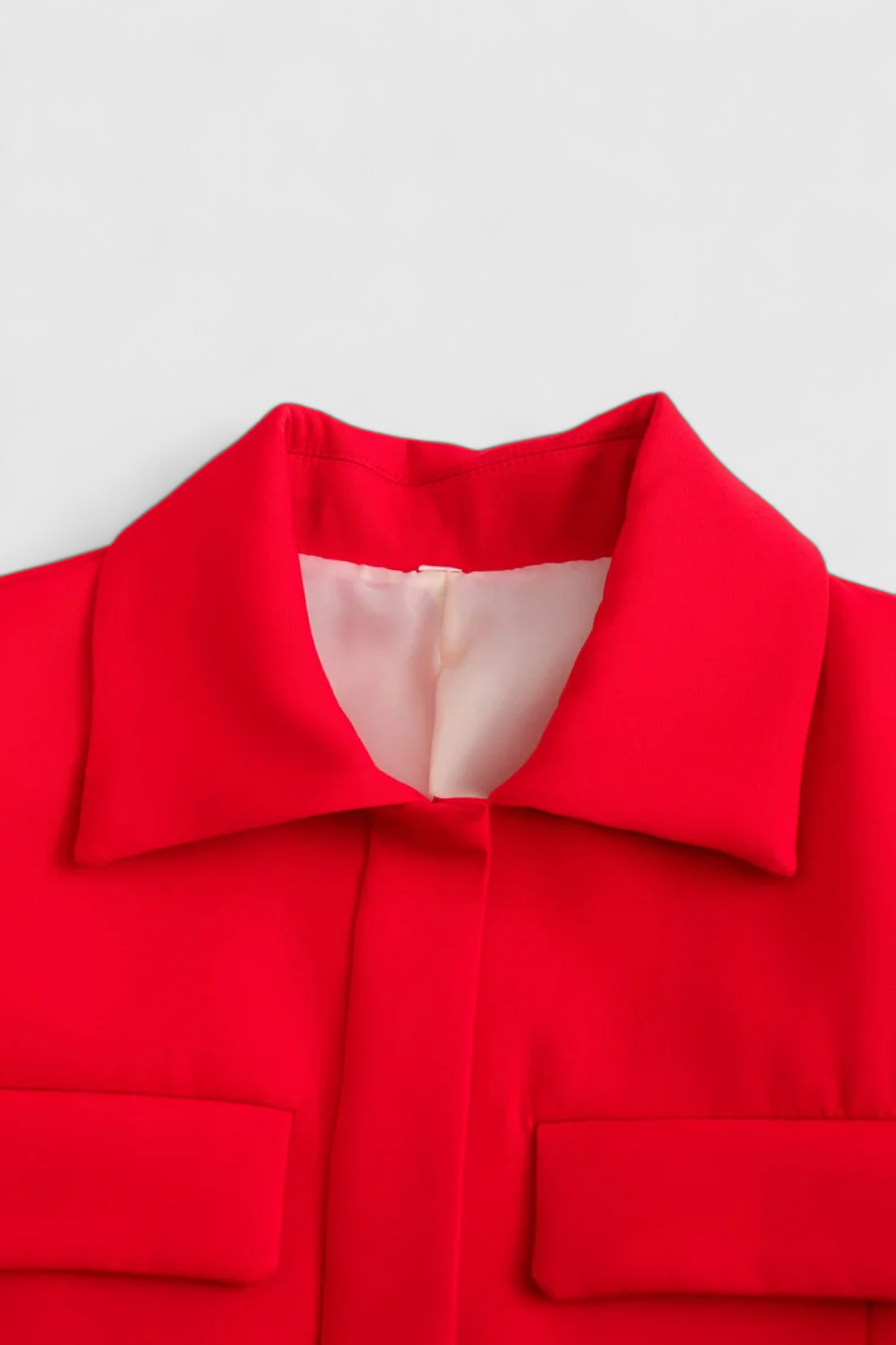 Jacket : Women's Red Cropped Denim Jacket - Classic Fit, Button-Front, Sizes S-XL in van Vanda Liamo