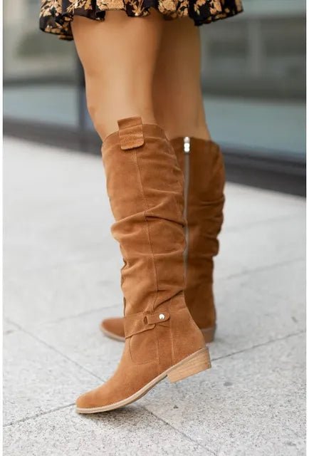 Footwear : Women's Elegant Suede Tall Boots, Jill in van Vanda Liamo