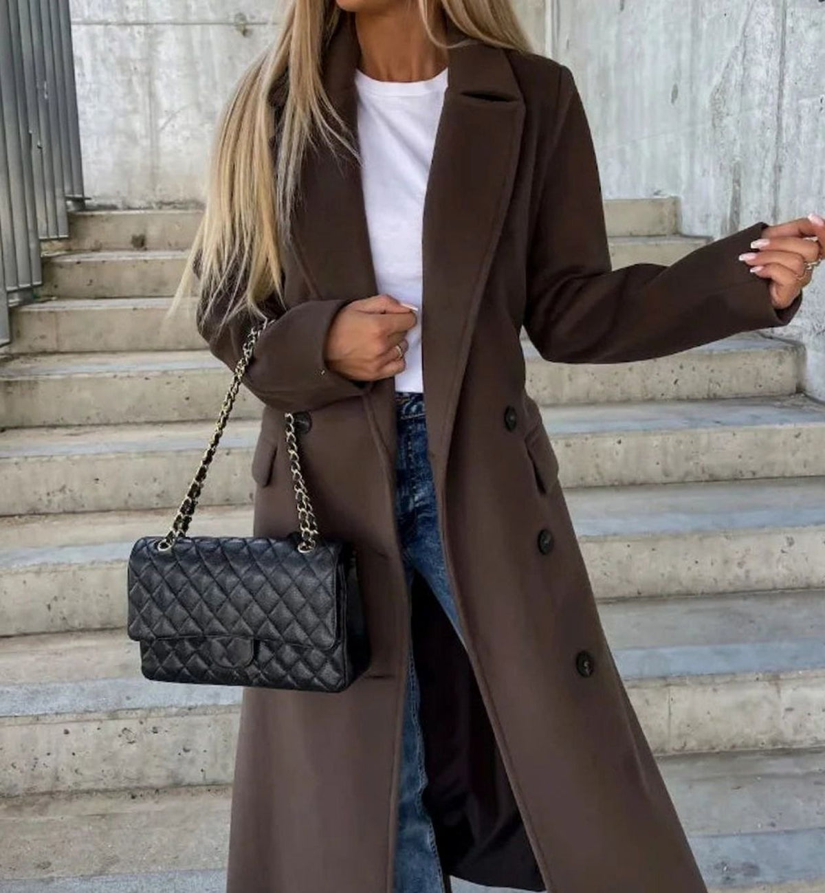 Fashion : Women's Double-Breasted Long Coat with Lapel Collar in van Vanda Liamo